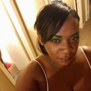 Meet your Posher, Sharaka